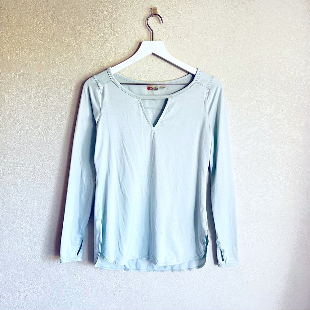 Long sleeve light blue Zella workout top women size small